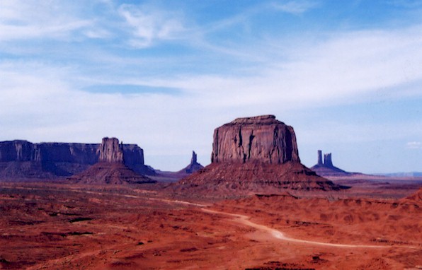 MonumentValley1.jpg