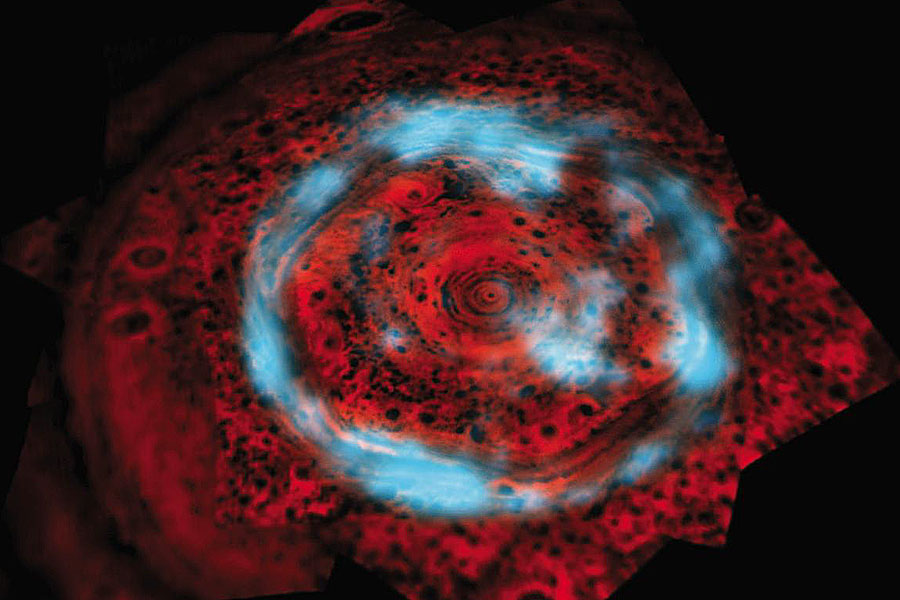 saturnaurora.jpg