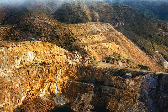 Queenstownmine.jpg