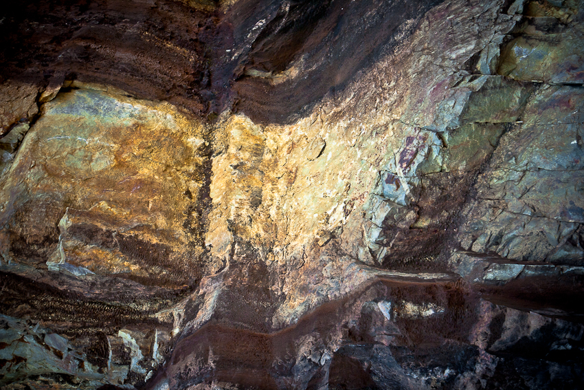 rockface Lake Cethana Dam, Mt Roland Regional Reserve, Tasmania